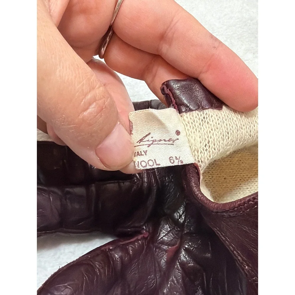 Vintage Etienne Aigner Leather Gloves 6.5 Burgundy Italy Wool Lined Gold Logo